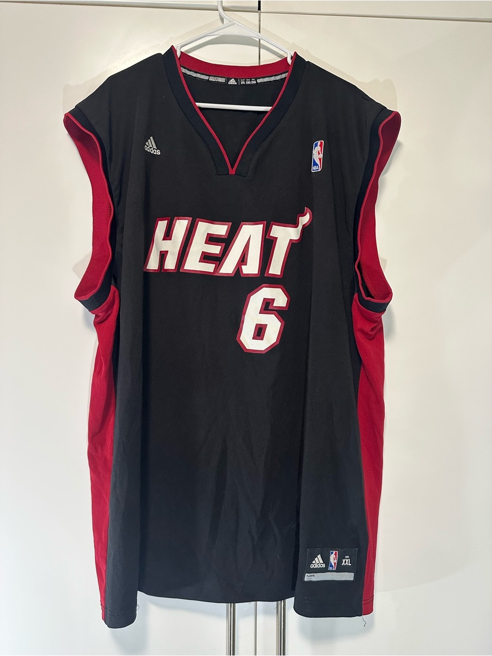 LeBron James #6 Miami Heat NBA Basketball ADIDAS Player Jersey Black Men's 2XL